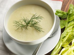Creamy Celery soup from the Slim R Us range of weight loss soup recipes
