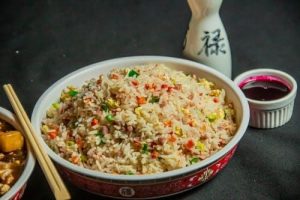 Home made egg fried rice Ito Eat well and lose weight